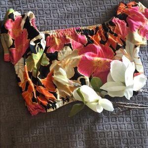 Wilfred off shoulder crop top